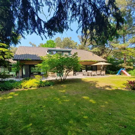 Villa Stunning In With Sauna *