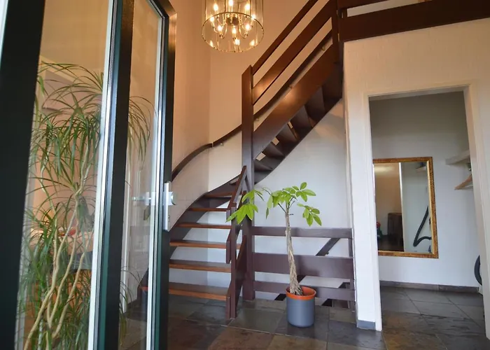 Villa Stunning In With Sauna *