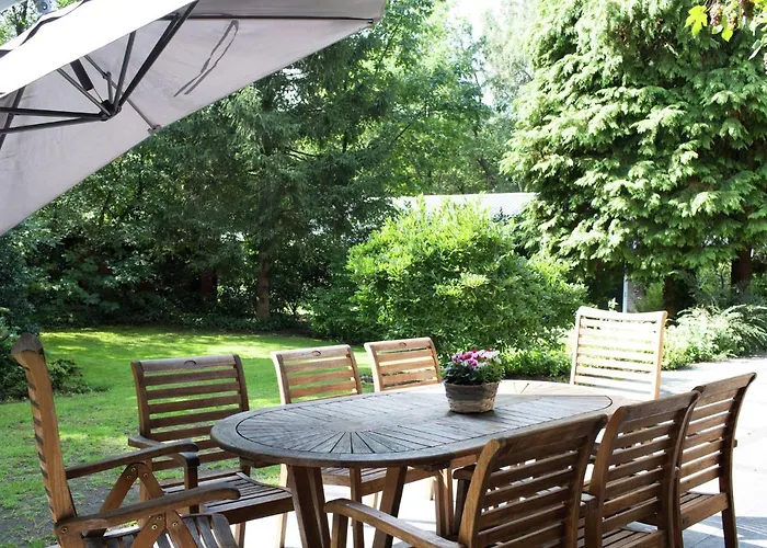 Villa Stunning In With Sauna Venhorst