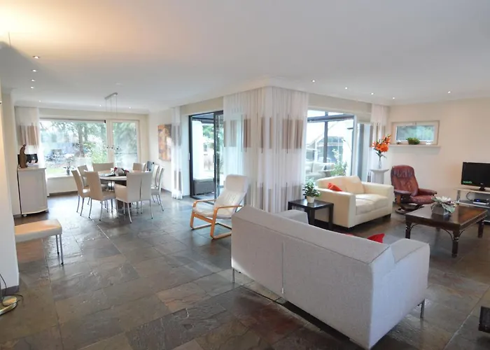 Villa Stunning In With Sauna Venhorst